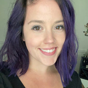 Meet your Posher, Casey